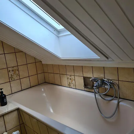 Apartment, Boxspringbett, Ruhige Lage, Kassel Naehe Apartment Schauenburg